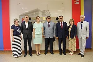 Калининградская область присоединилась к федеральному проекту «УчимЗнаем» Калининградская область присоединилась к федеральному проекту «УчимЗнаем»